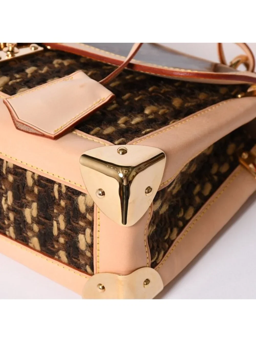 Louis Vuitton Monogram Tweedy Shoulder Bag World Limited Pieces Brown Gold